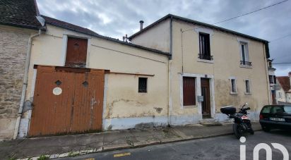 Maison de ville 5 pièces de 170 m² à Saint-Amand-Montrond (18200)