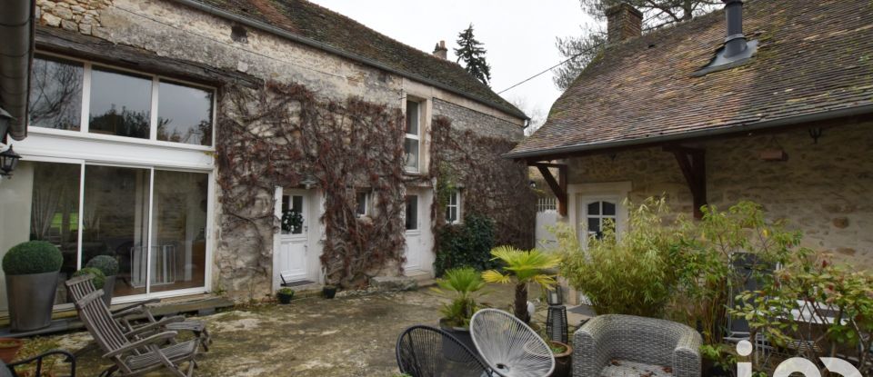 Maison traditionnelle 11 pièces de 223 m² à Dannemois (91490)