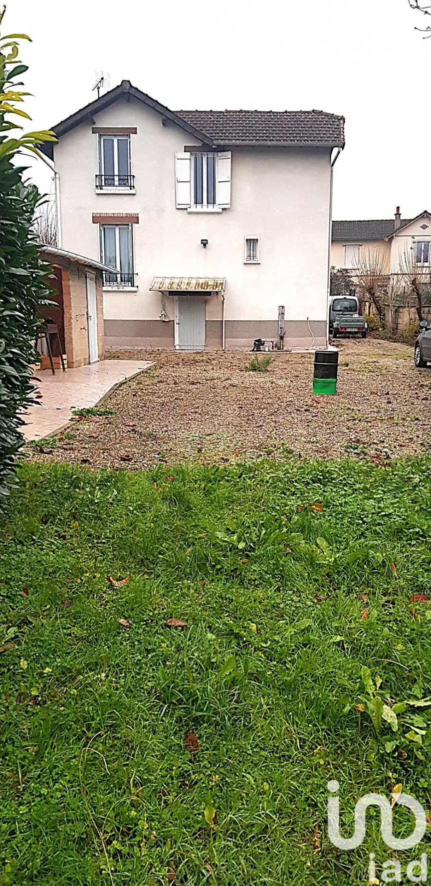 Maison 5 pièces de 130 m² à Saint-Julien-du-Sault (89330)