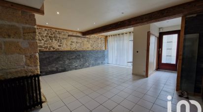 Town house 5 rooms of 108 m² in Parempuyre (33290)