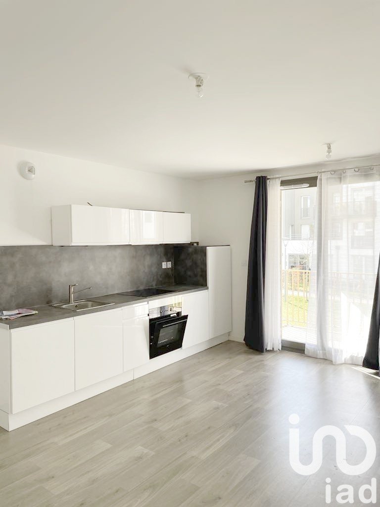 Apartment 2 rooms of 45 m² in Loos (59120)