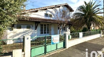 Traditional house 5 rooms of 120 m² in Saint-Paul-lès-Dax (40990)