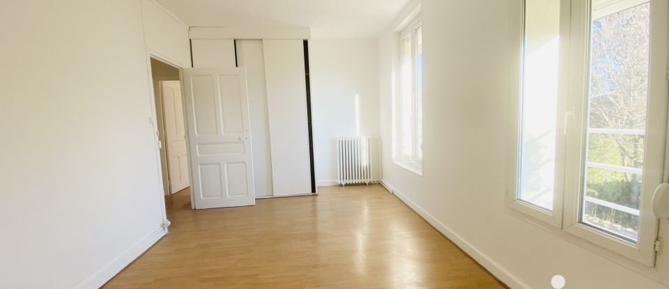 House 6 rooms of 119 m² in Valence (26000)