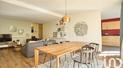 Duplex 5 pièces de 133 m² à Divonne-les-Bains (01220)