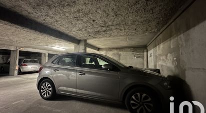 Parking of 10 m² in Paris (75019)