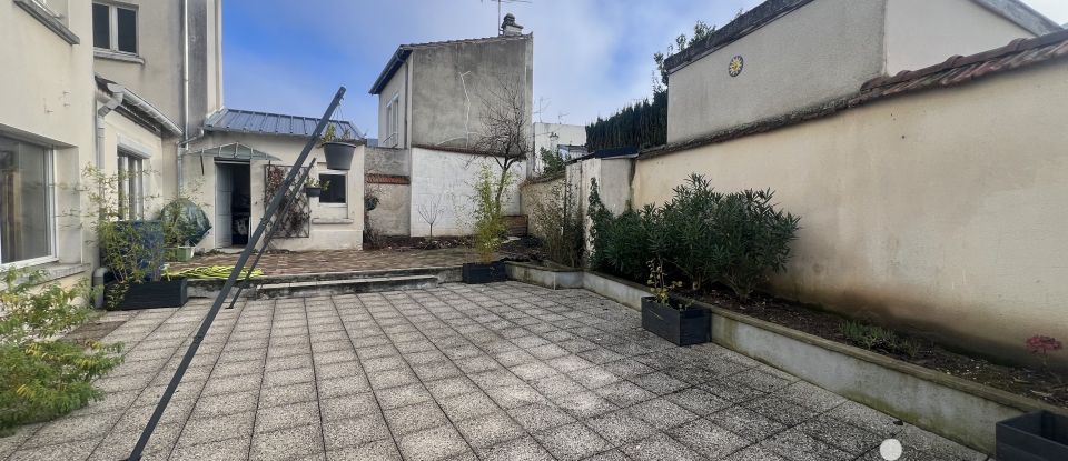 Town house 7 rooms of 213 m² in Reims (51100)