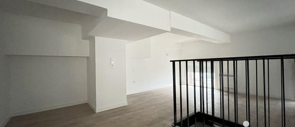 Apartment 3 rooms of 68 m² in Reims (51100)