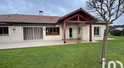 Maison traditionnelle 5 pièces de 130 m² à Morlaàs (64160)