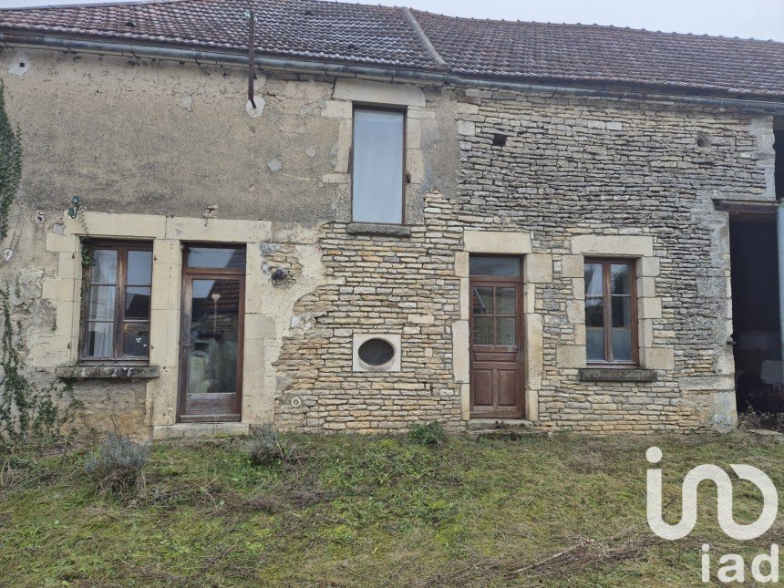 Country house 4 rooms of 137 m² in Chassignelles (89160)