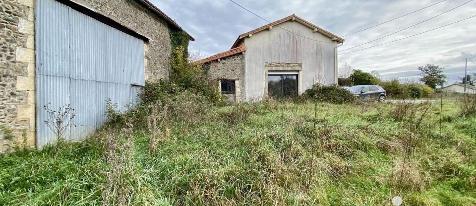 Longère 6 pièces de 160 m² à Saint-Marc-la-Lande (79310)