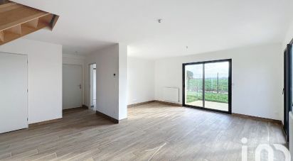 House 6 rooms of 114 m² in Mesnil-Raoul (76520)