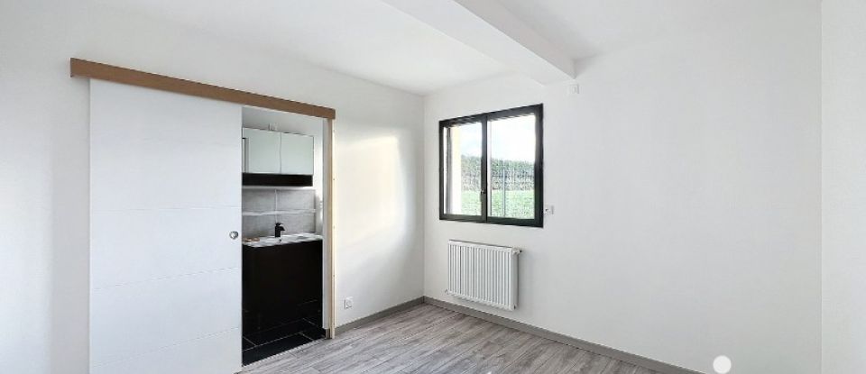 House 6 rooms of 114 m² in Mesnil-Raoul (76520)