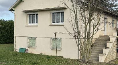 Pavillon 7 pièces de 153 m² à Champigny (89340)