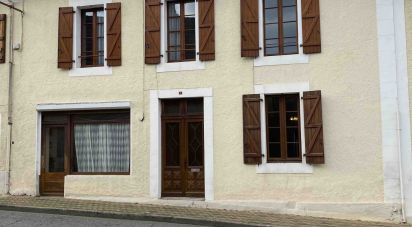 Town house 4 rooms of 200 m² in Lembeye (64350)