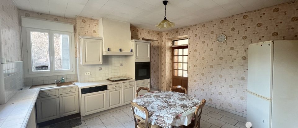 Village house 7 rooms of 188 m² in Laurac-en-Vivarais (07110)