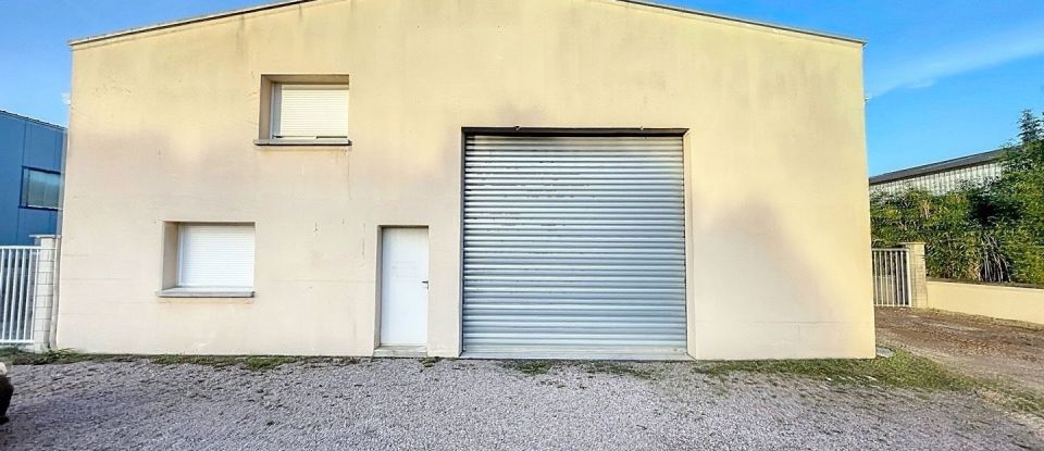 Local d'activités de 330 m² à Douvres-la-Délivrande (14440)