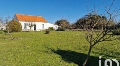 House 4 rooms of 136 m² in Marennes (17320)