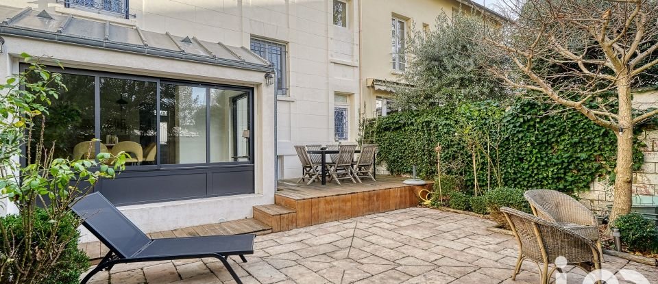 Maison traditionnelle 6 pièces de 195 m² à La Garenne-Colombes (92250)