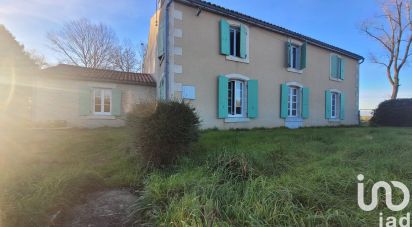 Country house 5 rooms of 213 m² in Maillé (85420)