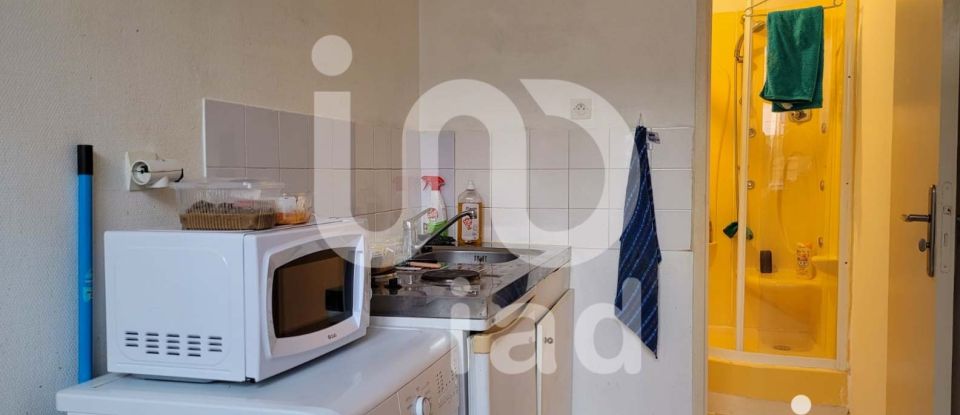 Studio 1 room of 34 m² in Montluçon (03100)