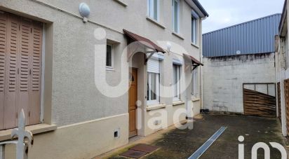 Studio 1 room of 34 m² in Montluçon (03100)