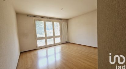 Apartment 3 rooms of 63 m² in Chambéry (73000)