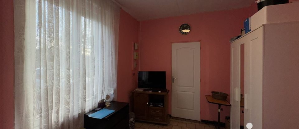 Town house 5 rooms of 104 m² in Auby (59950)