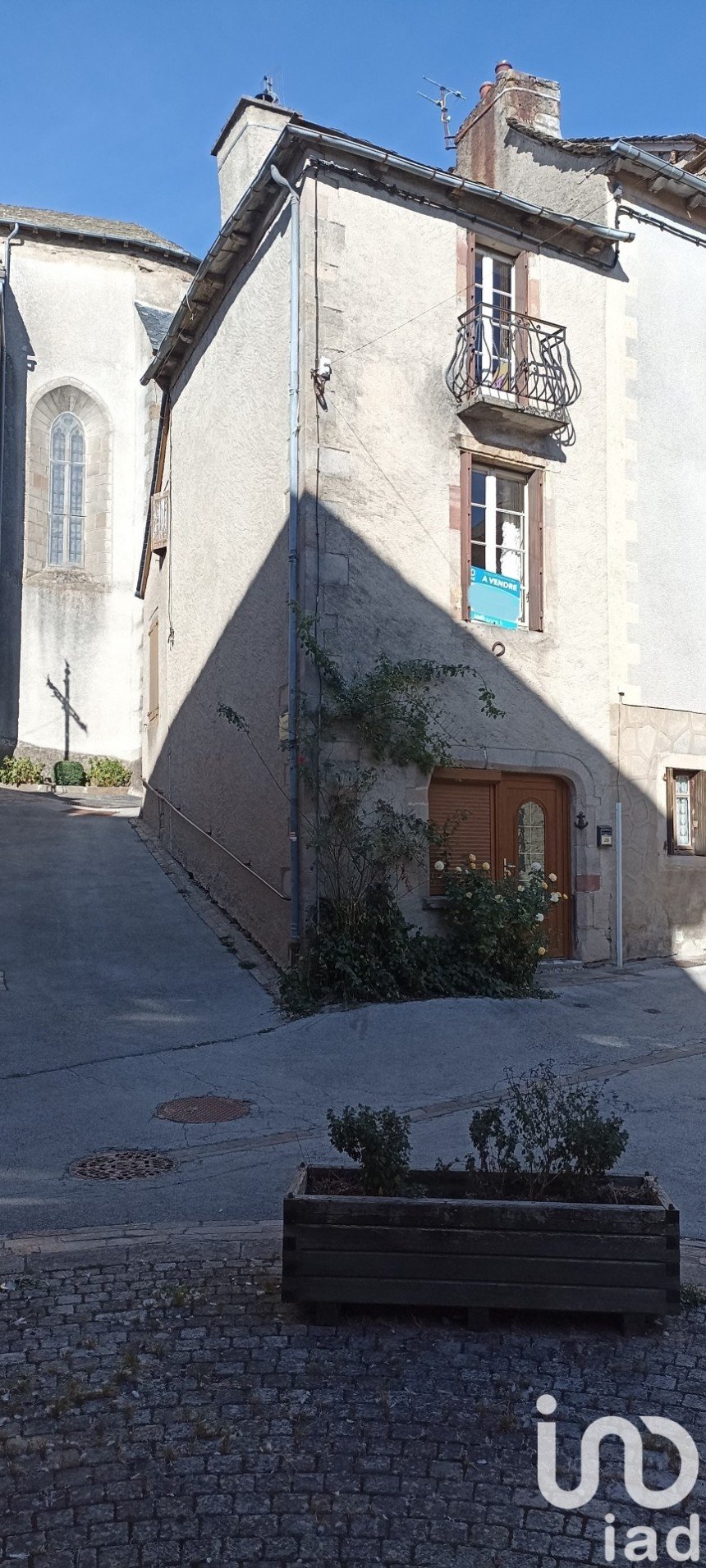 Traditional house 3 rooms of 78 m² in Salles-Curan (12410)