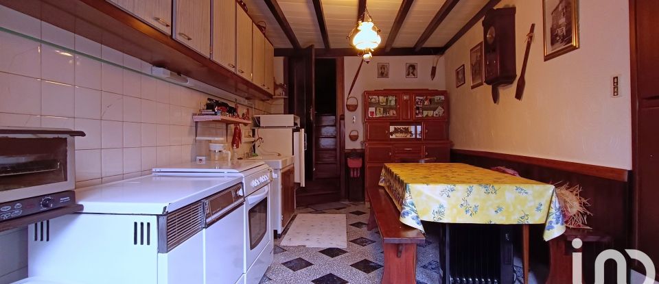 Traditional house 3 rooms of 78 m² in Salles-Curan (12410)