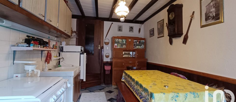 Traditional house 3 rooms of 78 m² in Salles-Curan (12410)