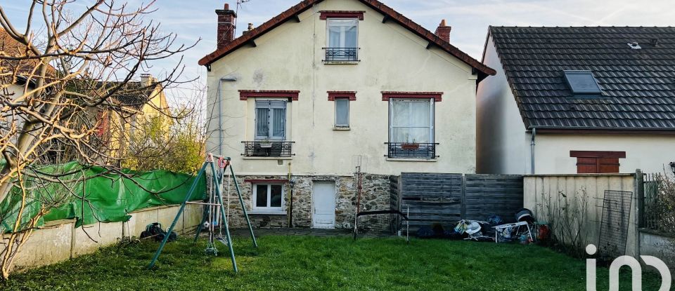 Maison 4 pièces de 85 m² à Pontault-Combault (77340)