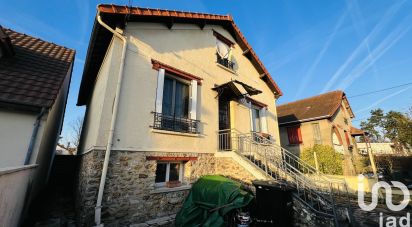 Maison 4 pièces de 85 m² à Pontault-Combault (77340)