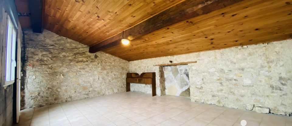 Village house 7 rooms of 156 m² in Roquefort-des-Corbières (11540)