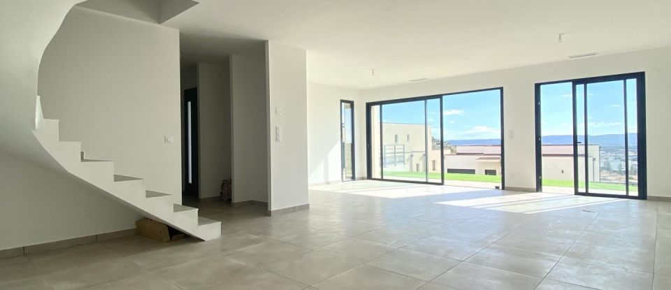 House 4 rooms of 114 m² in Narbonne (11100)