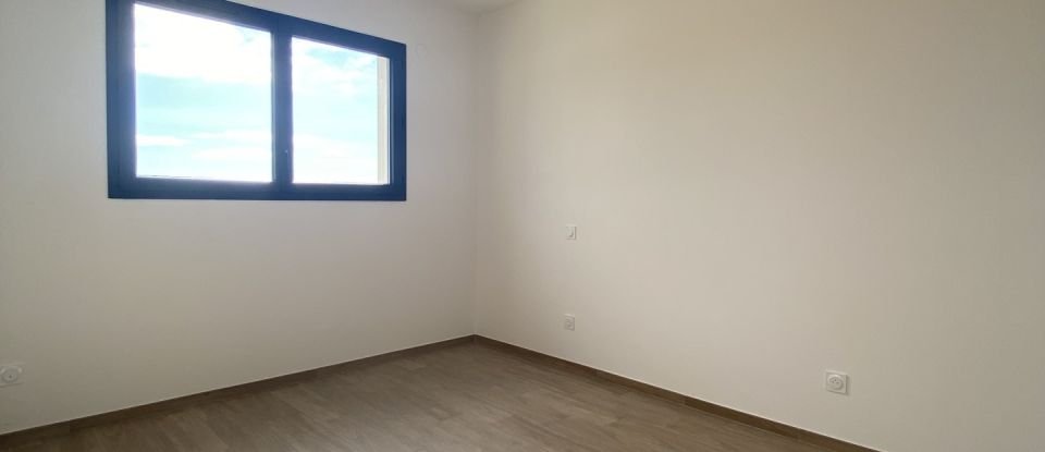 House 4 rooms of 114 m² in Narbonne (11100)