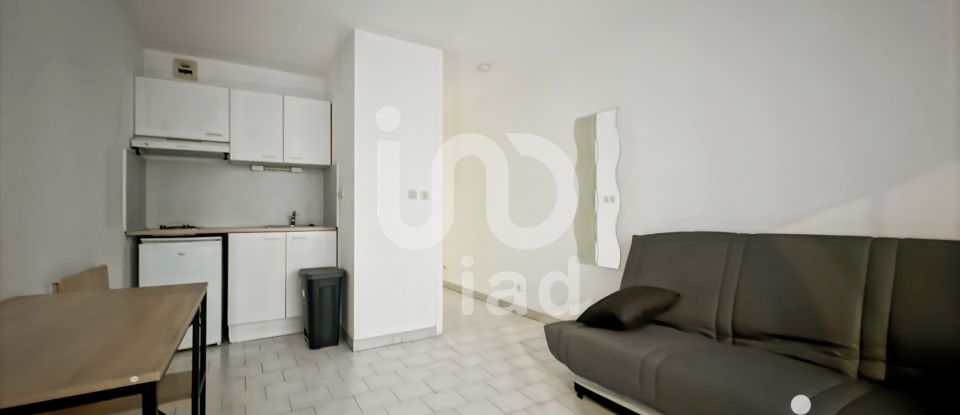 Studio 1 room of 22 m² in Nîmes (30900)