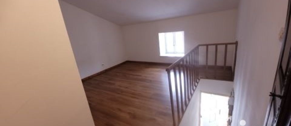 Maison 3 pièces de 76 m² à Gondrecourt-le-Château (55130)