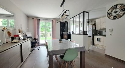 House 4 rooms of 91 m² in Tacoignières (78910)