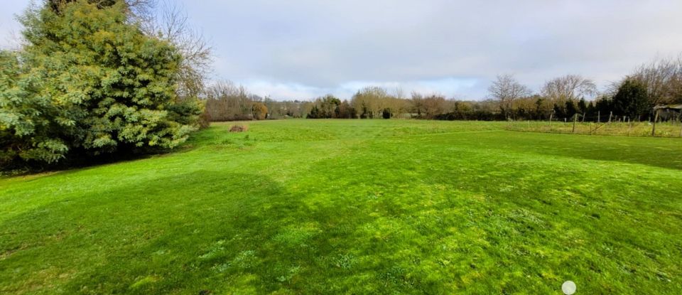 Maison 8 pièces de 275 m² à Sainte-Ramée (17240)