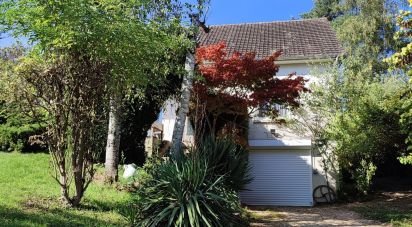 Maison 6 pièces de 150 m² à Montigny-Lencoup (77520)