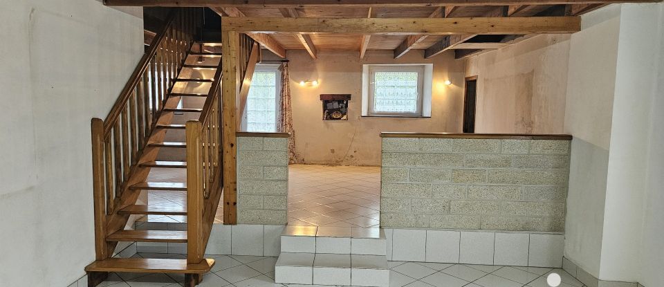 House 5 rooms of 97 m² in Botsorhel (29650)