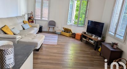 Apartment 4 rooms of 65 m² in Romainville (93230)