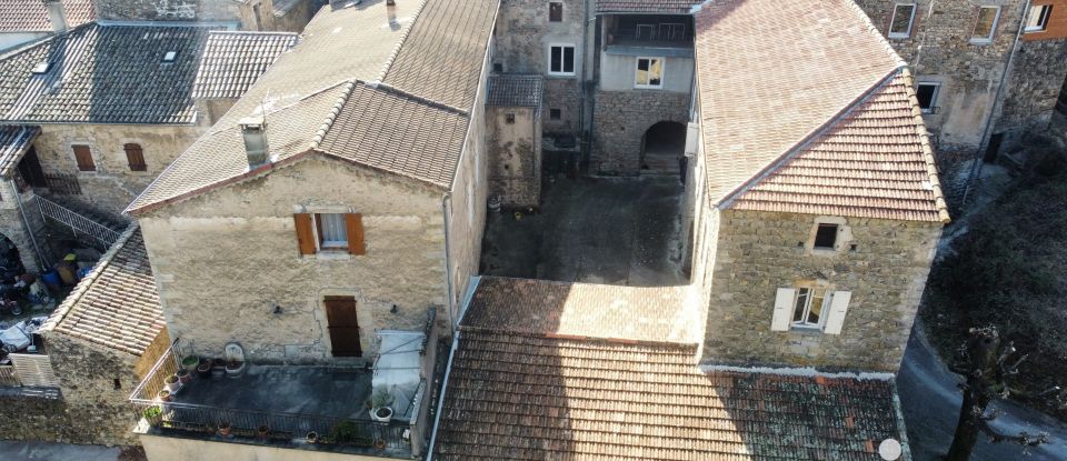 Village house 7 rooms of 188 m² in Laurac-en-Vivarais (07110)