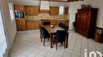 House 5 rooms of 97 m² in Botsorhel (29650)