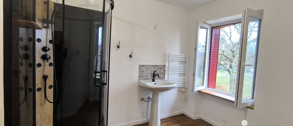 Maison 2 pièces de 48 m² à Les Mars (23700)