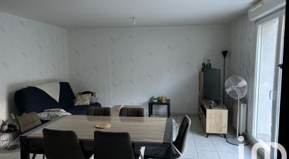 Appartement 3 pièces de 71 m² à Petit-Couronne (76650)