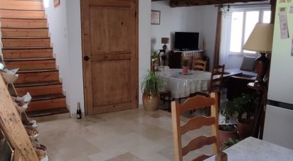 House 5 rooms of 118 m² in La Beaume (05140)