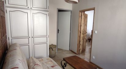 House 5 rooms of 118 m² in La Beaume (05140)