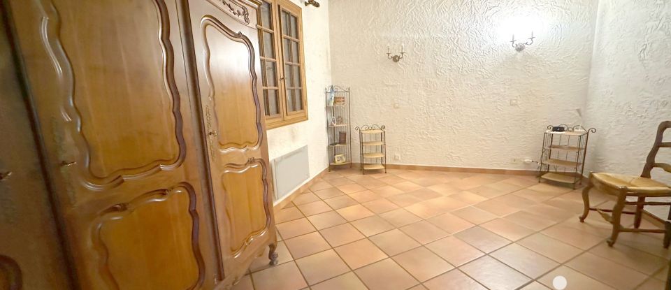 Traditional house 3 rooms of 108 m² in Roquebrune-sur-Argens (83520)