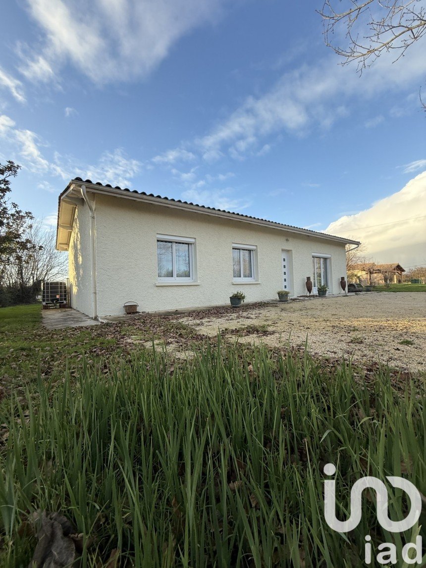 House 5 rooms of 100 m² in Gardonne (24680)